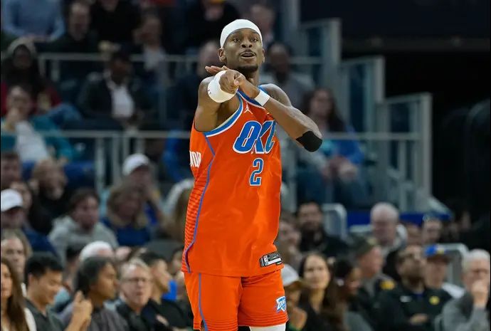 שחקן אוקלהומה סיטי ת'אנדר שיי גילג'ס אלכסנדר