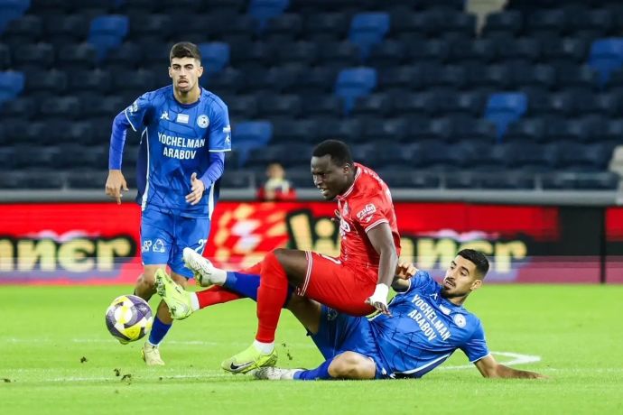 רג'יס אנדו שחקן הפועל חיפה