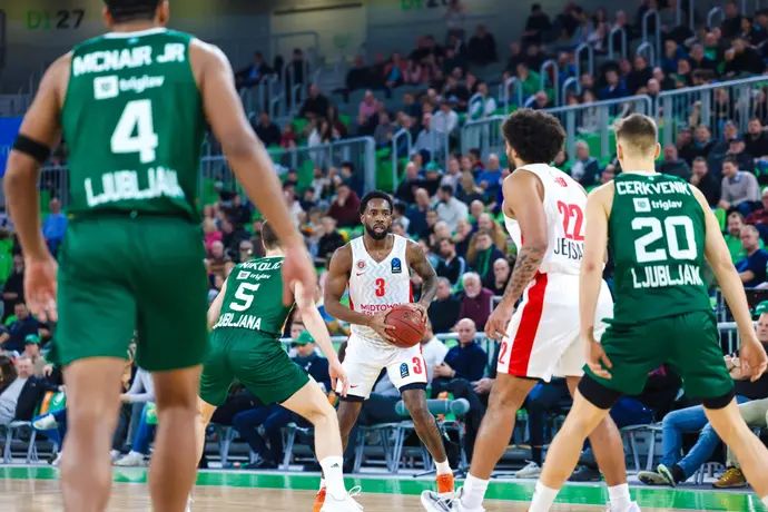 קאדין קרינגטון שחקן הפועל ירושלים