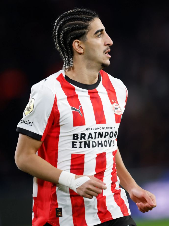 תאי עבד בהופעת הבכורה בפ.ס.וו איינדהובן