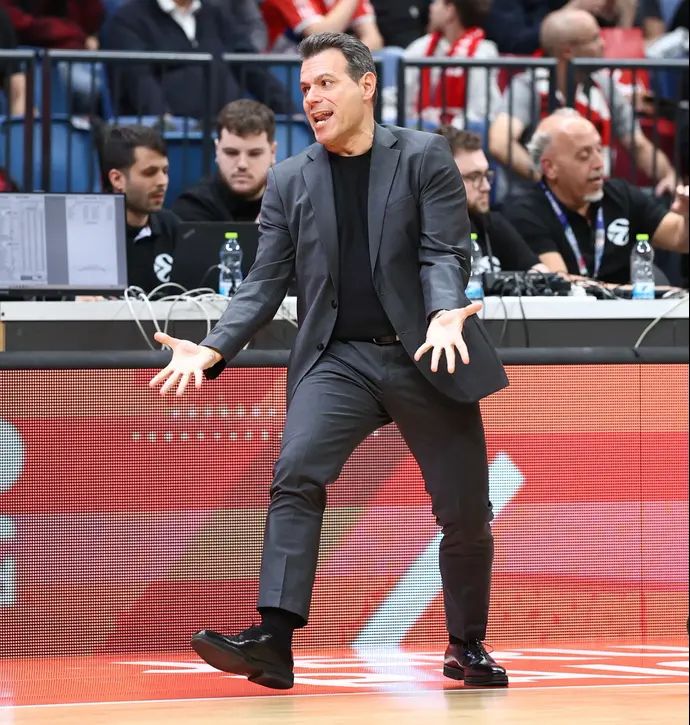 דימיטריס איטודיס מאמן הפועל תל אביב