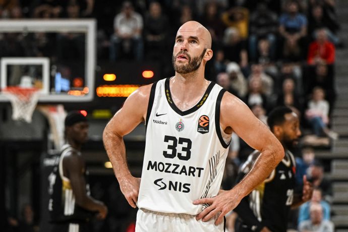 ניק קלאתיס, פרטיזן בלגרד