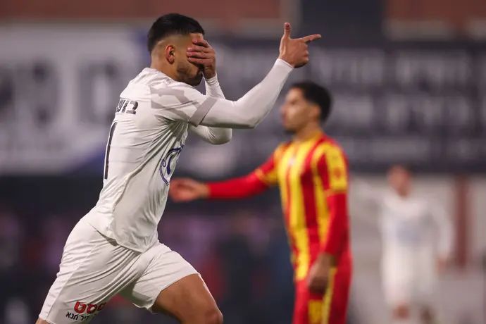 ג'ובייר בושנאק שחקן בני סכנין חוגג שער