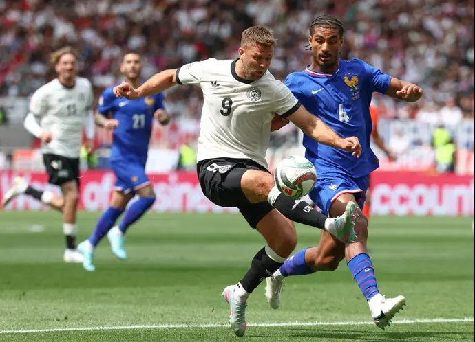 ניקלאס פולקרוג, חלוץ נבחרת גרמניה