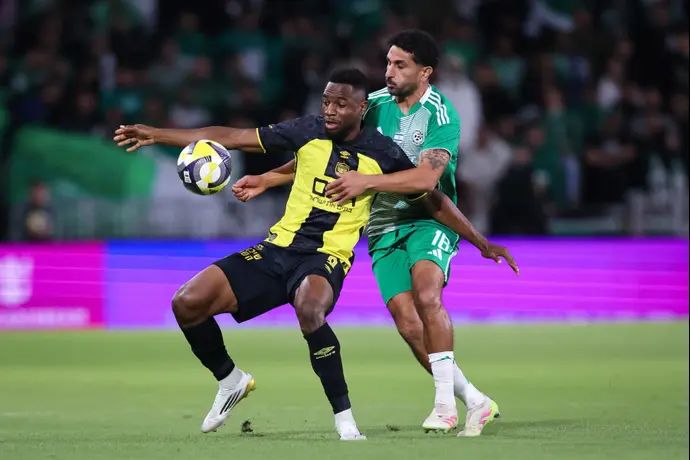 ג'ונבוסקו קאלו שחקן בית