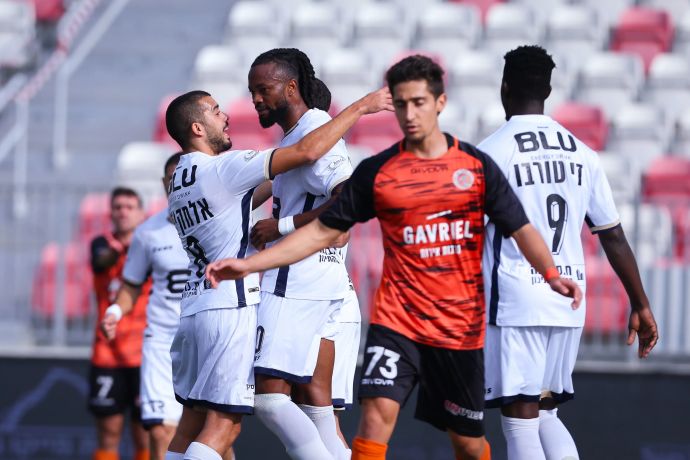 ג'וניור פיוס שחקן מכבי בני ריינה