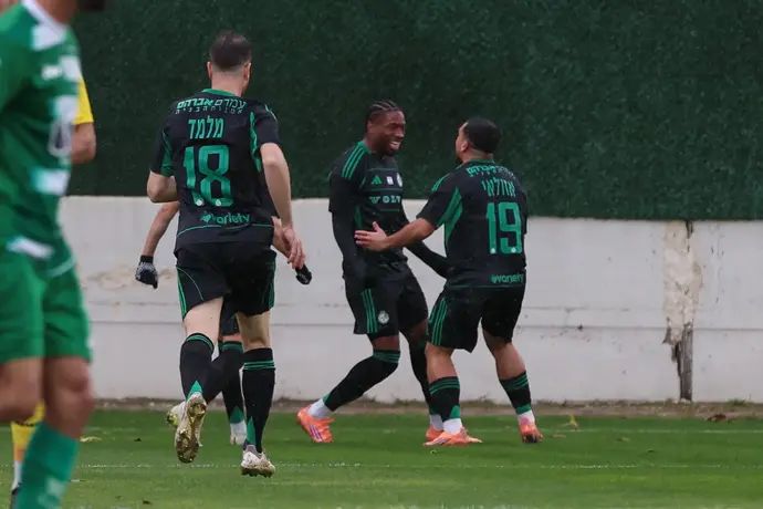 שחקני מכבי חיפה, איתן אזולאי, סילבה קאני