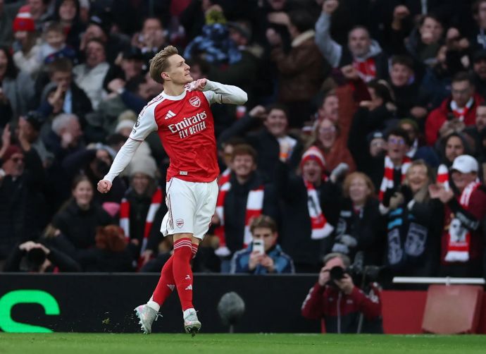 שחקן ארסנל, מרטין אודגור