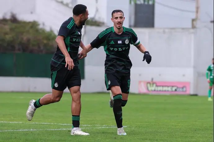 שחקני מכבי חיפה, דולב חזיזה, קנג'י גורה