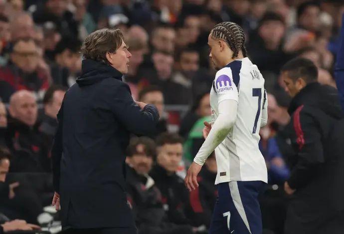 תומאס פרנק, צ'אבי סימונס