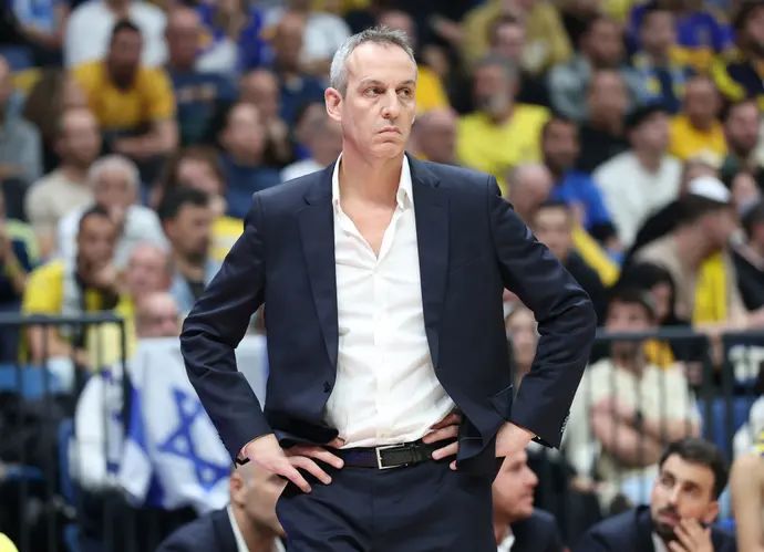 מאמן מכבי תל אביב עודד קטש