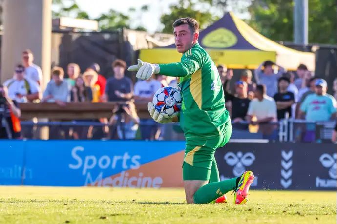 השוער האמריקאי ג'וש כהן