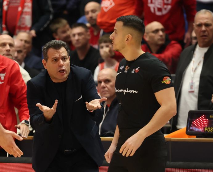 דימטריס איטודיס, הפועל תל אביב