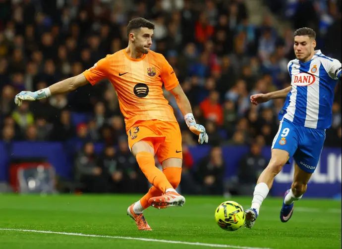 ז'ואן גרסיה, ברצלונה מול אספניול