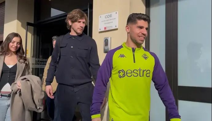 מנור סולומון לקראת החתימה בפיורנטינה