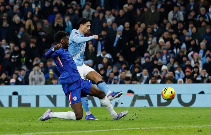 טיג'אני ריינדרס, מנצ'סטר סיטי