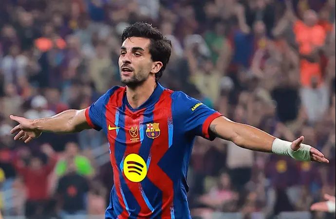 פראן טורס שחקן ברצלונה חוגג שער