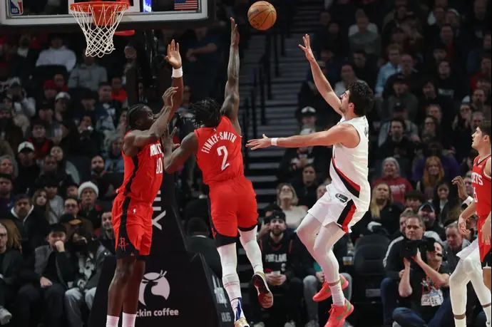 שחקן פורטלנד טריילבלייזרס דני אבדיה