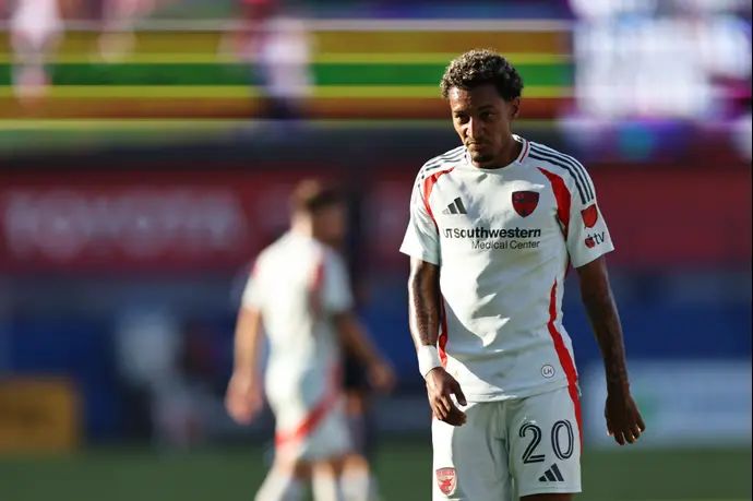 פדריניו במדי דאלאס