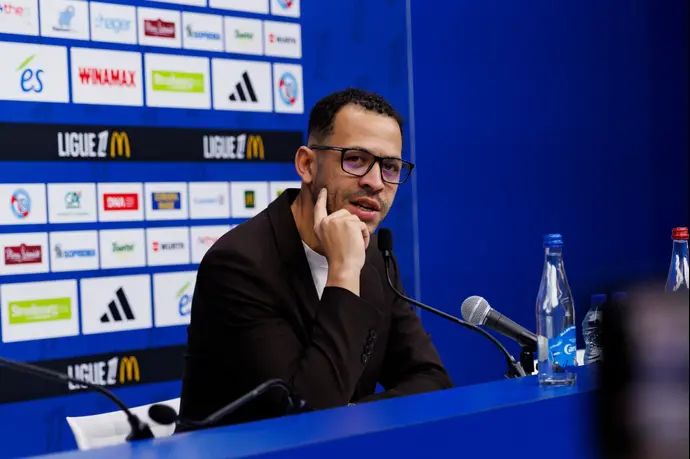 מאמן צ'לסי, ליאם רוזניור