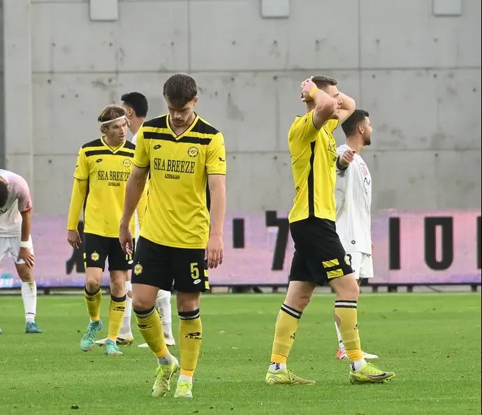 שחקני מכבי נתניה מאוכזבים