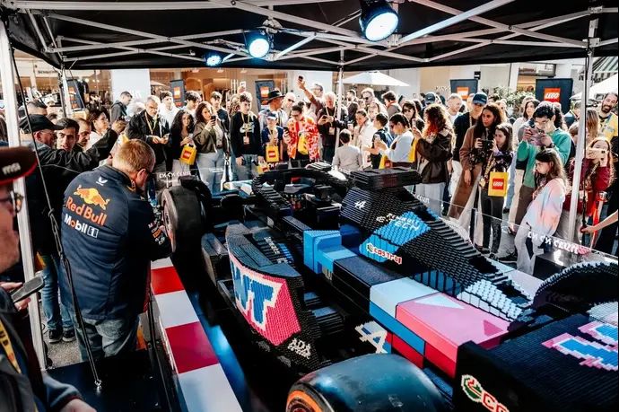 מכונית הפורמולה 1 מלגו