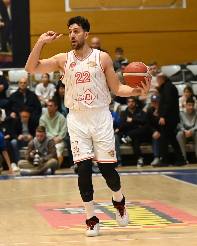 ואסילייה מיציץ' שחקן הפועל תל אביב