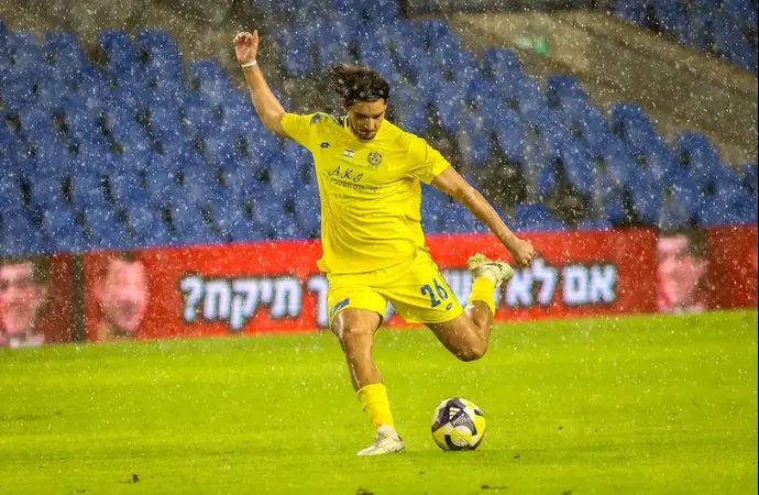 טל נעים שחקן מכבי הרצליה