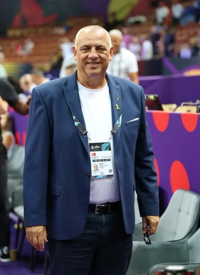 יו"ר איגוד הכדורסל, עמוס פרישמן