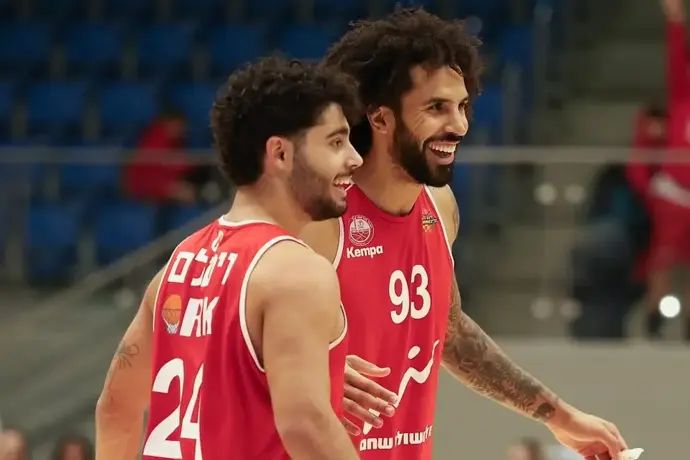 יואב ויטלם וקוד דמפס