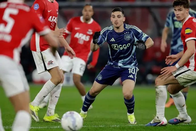 אוסקר גלוך שחקן אייאקס