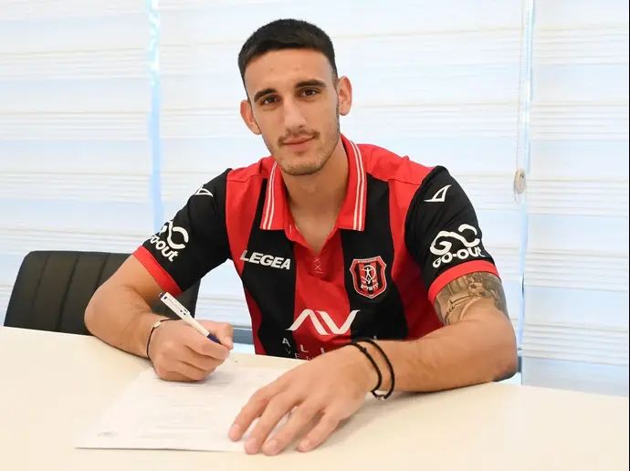 שחקן הפועל ירושלים מרקו רקוניאץ