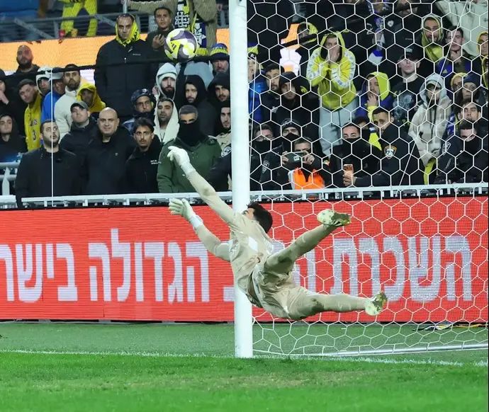 שוער מכבי תל אביב אופק מליקה