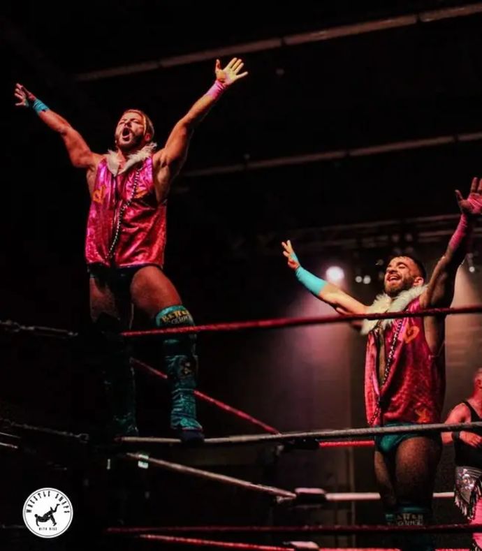 המתאבקים הישראלים אורי גולד והדר הורביץ