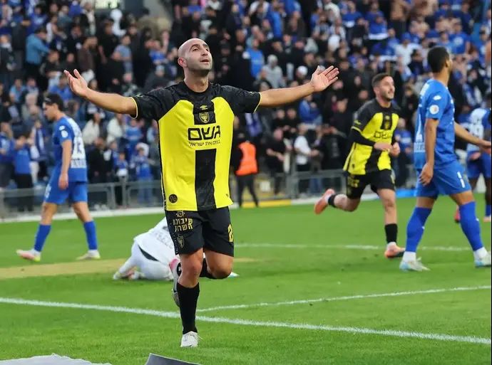 שחקן בית"ר ירושלים, דור חוגי