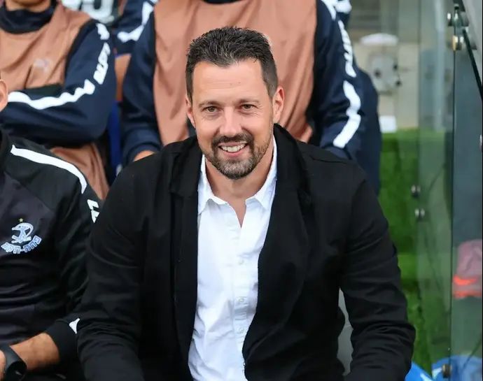 מאמן הפועל פתח תקוה, עומר פרץ