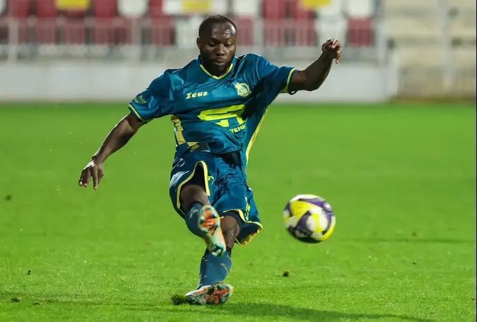 אווסו קוואבנה שחקן מכבי בני ריינה