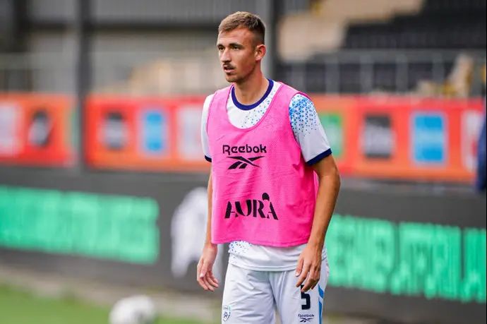 ניקיטה סטוינוב במדי הנבחרת הצעירה של ישראל