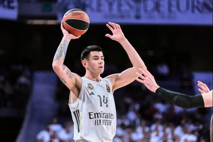 שחקן ריאל מדריד גבריאל דק