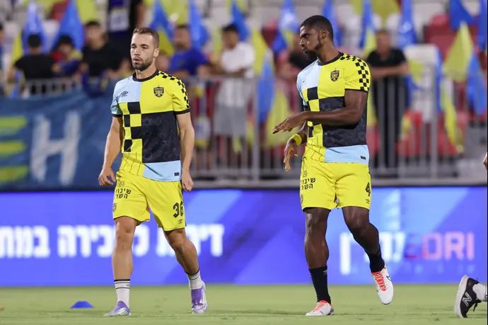 ברונו קרבאלי לצד אביאל זרגרי, בית"ר ירושלים