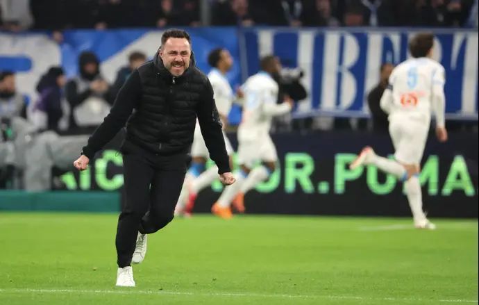 מאמן מארסיי, רוברטו דה זרבי