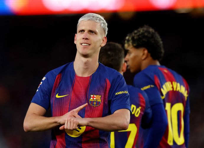 דני אולמו שחקן ברצלונה חוגג שער