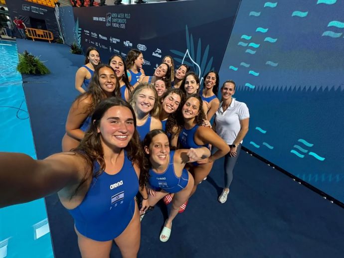 שחקניות נבחרת ישראל בכדורמים