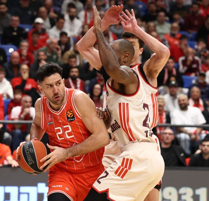 שחקן הפועל תל אביב ואסילייה מיציץ'