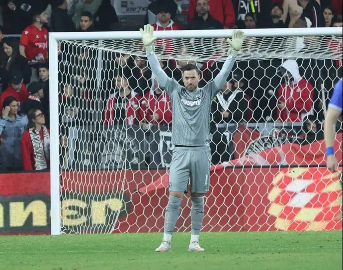 שוער הפועל באר שבע אופיר מרציאנו