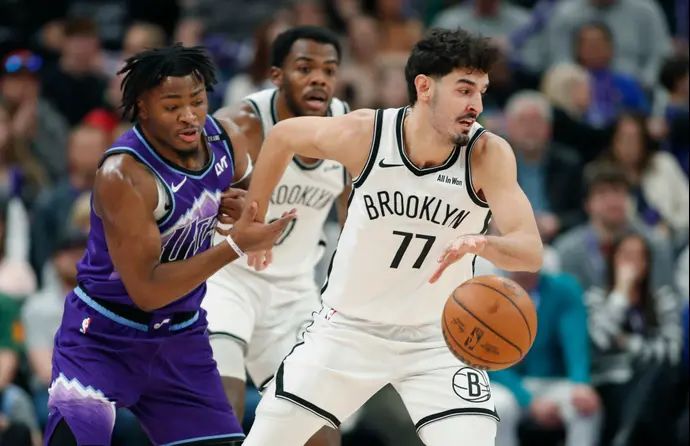 שחקן ברוקלין נטס בן שרף