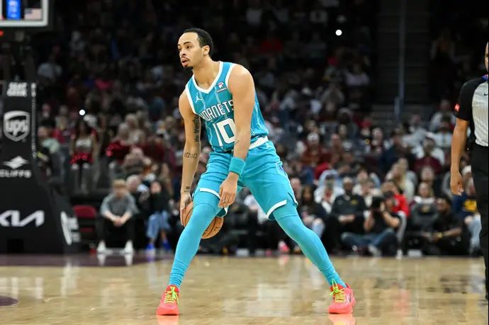 אמארי ביילי במדי שארלוט