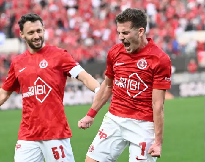 רוי קורין, הפועל תל אביב