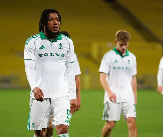 טריבנטה סטיוארט שחקן מכבי חיפה