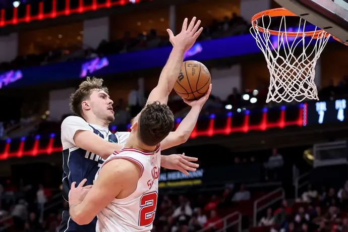 קופר פלאג שחקן דאלאס מאבריקס